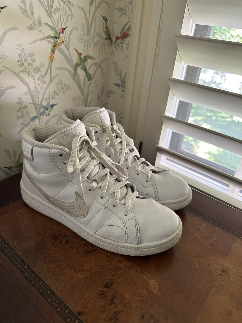 Size 9.5 - Nike Court Royale 2 Mid White Snakeskin Swoosh W